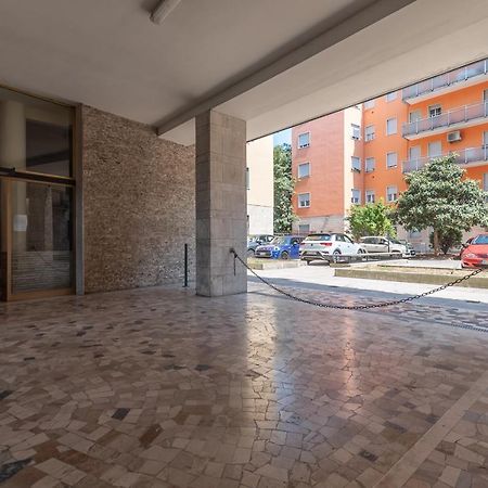 Appartamento Ospedale Civile 4 - F&L Apartment ブレシア エクステリア 写真