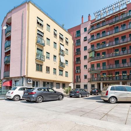 Appartamento Ospedale Civile 4 - F&L Apartment ブレシア エクステリア 写真